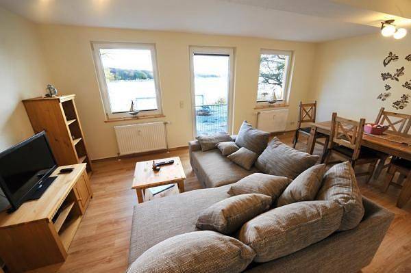 Ferienwohnung für 4 Personen, mit Terrasse in Neukloster - 2