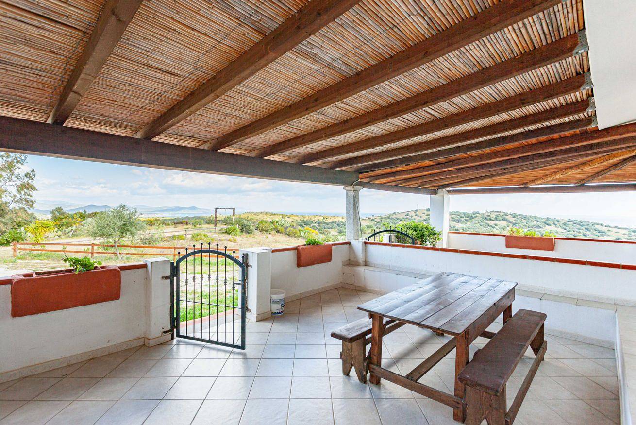 Entire apartment, Comino Alto - Appartamento 7 by Typney  in Siniscola, Nuoro Province