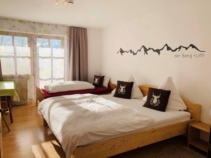 Ferienwohnung für 4 Personen, mit Balkon und Terrasse sowie Garten in Hopferau - 4