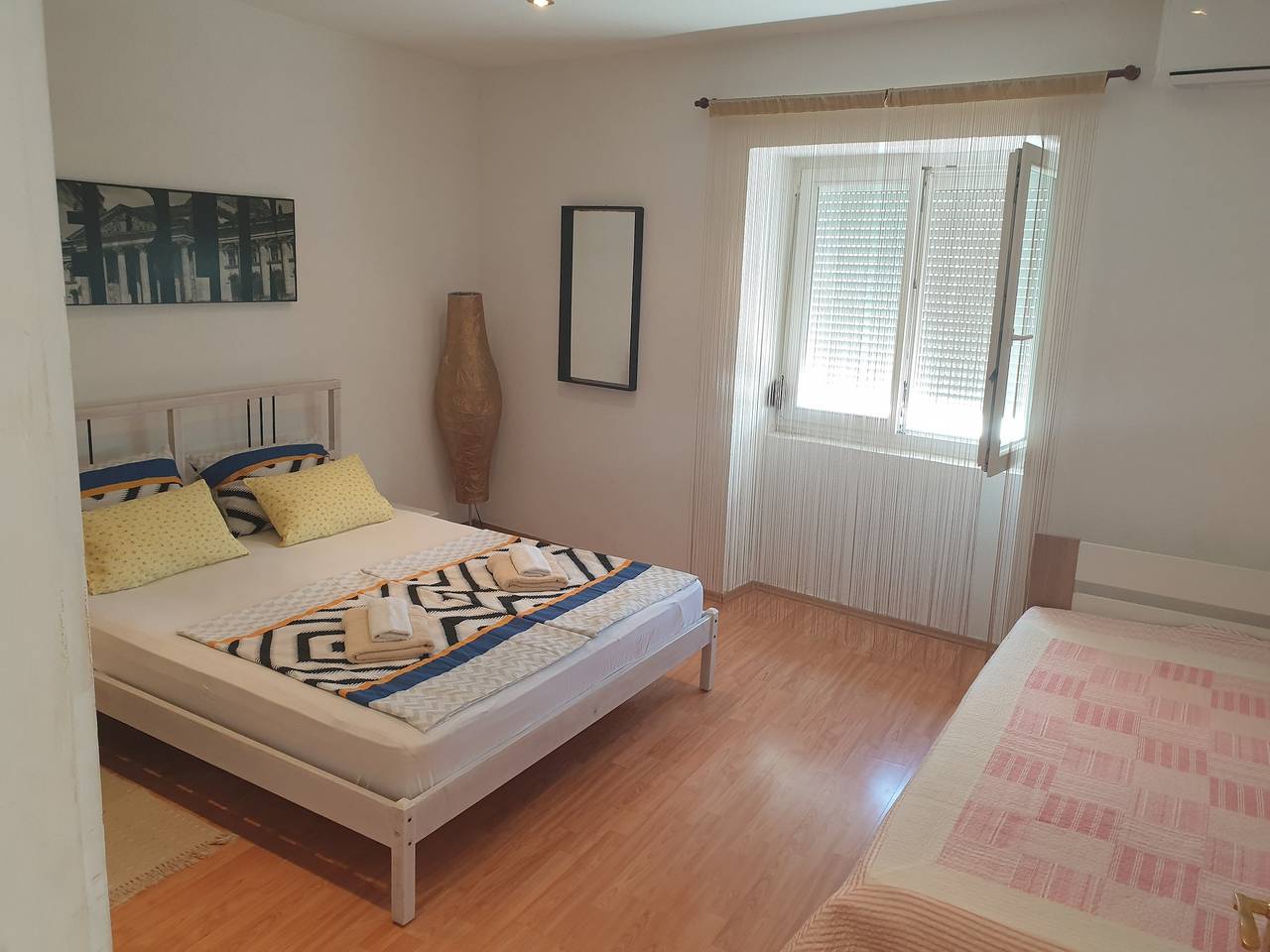 Ganze Wohnung, 1-Zimmer-Ferienwohnung mit Balkon und Meerblick Selce, Crikvenica A-22935-a in Selce, Primorje-Gorski Kotar
