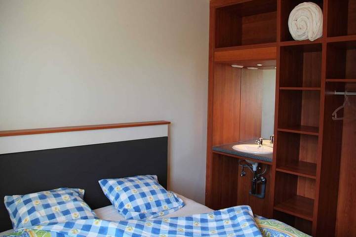 Location de vacances pour 6 personnes, avec jardin ainsi que terrasse et piscine à Les Vans - 3
