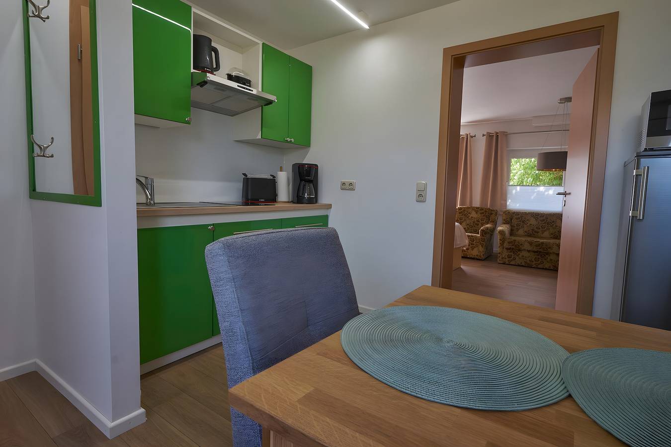 Ganze Wohnung, Apartment 'Ferienwohnung 2g' mit Gemeinschaftsgarten und Wlan in Ückeritz, Bernsteinbäder