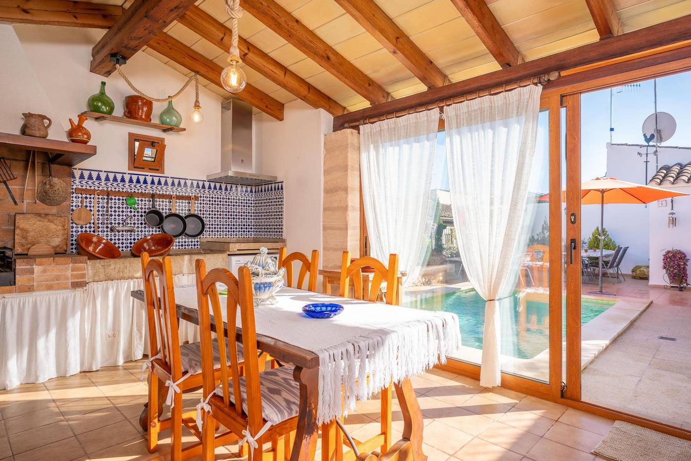 Es Pujols - Maison de ville spectaculaire avec piscine privée. Wifi gratuit. in Campanet, Majorque l'intérieur des terres