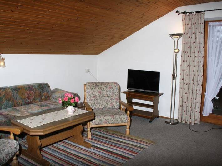 Ferienwohnung für 2 Personen, mit Balkon, kinderfreundlich in Bad Kohlgrub - 2
