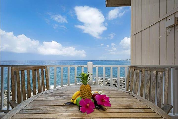 Ferienhaus für 4 Personen, mit Balkon und Pool sowie Whirlpool und Garten - 1