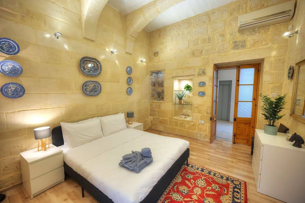 Magestic palazzo, jacuzzi on roof terrace Goval-3 in Valletta, Insel Malta