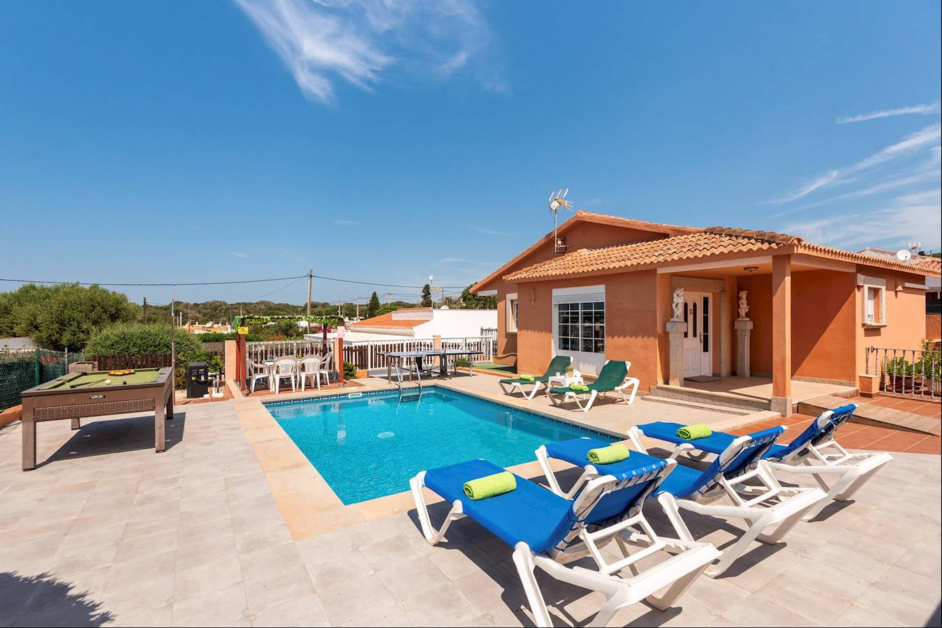 Villa für 5 Personen mit Terrasse in Cala en Porter, Alaior Gemeinde