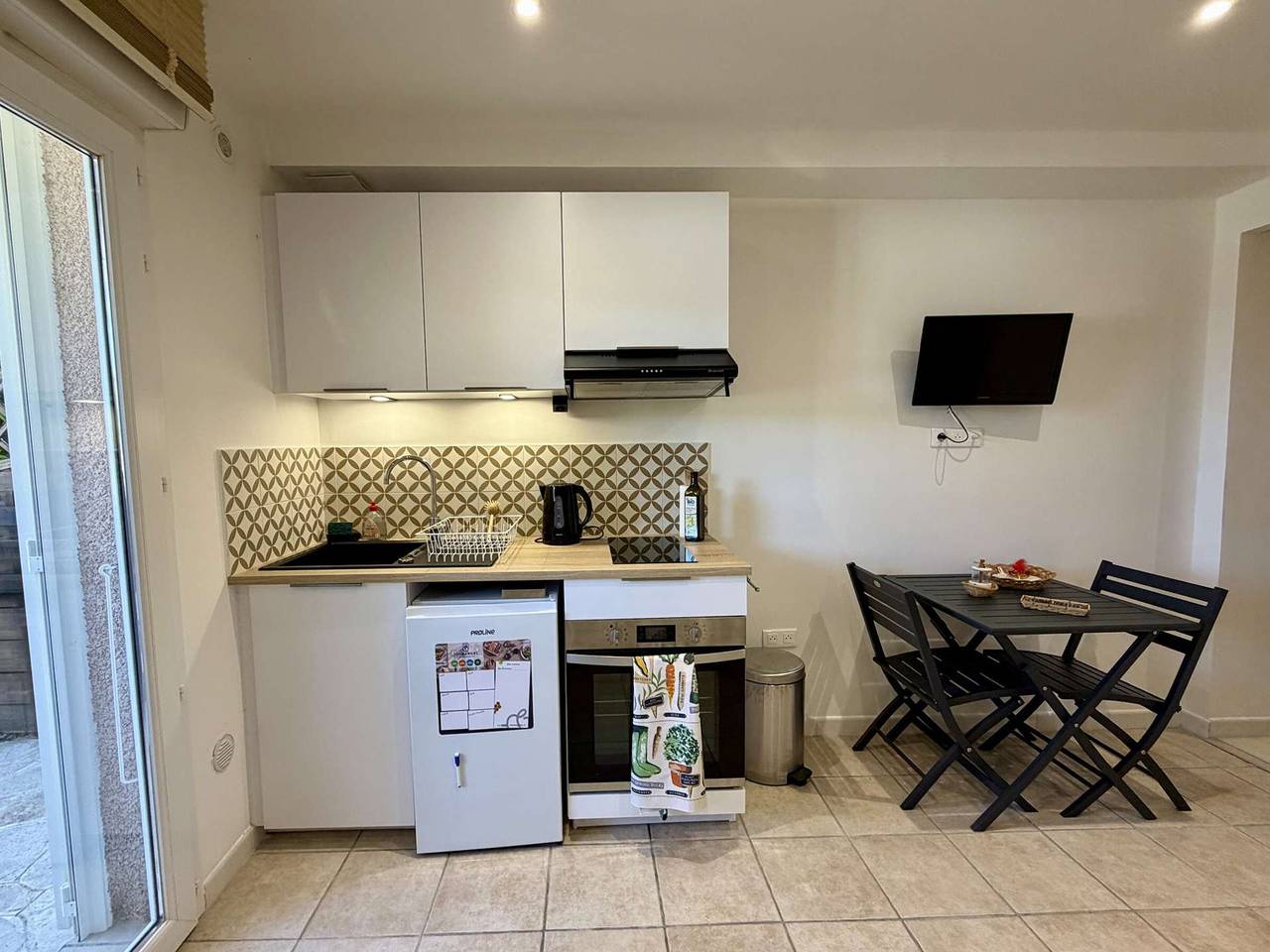 Apartamento entero, Moderno Estudio en St-Florent con Piscina in Saint-Florent, Region de Calvi
