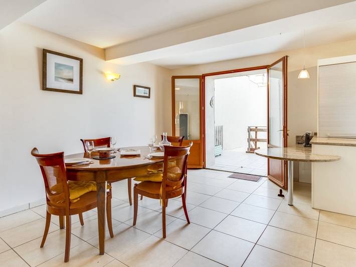 Location de vacances pour 8 personnes, avec jardin et terrasse à Gruissan - 3