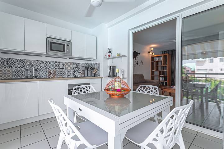 Gîte pour 4 personnes, avec balcon et piscine à Saint-François - 3