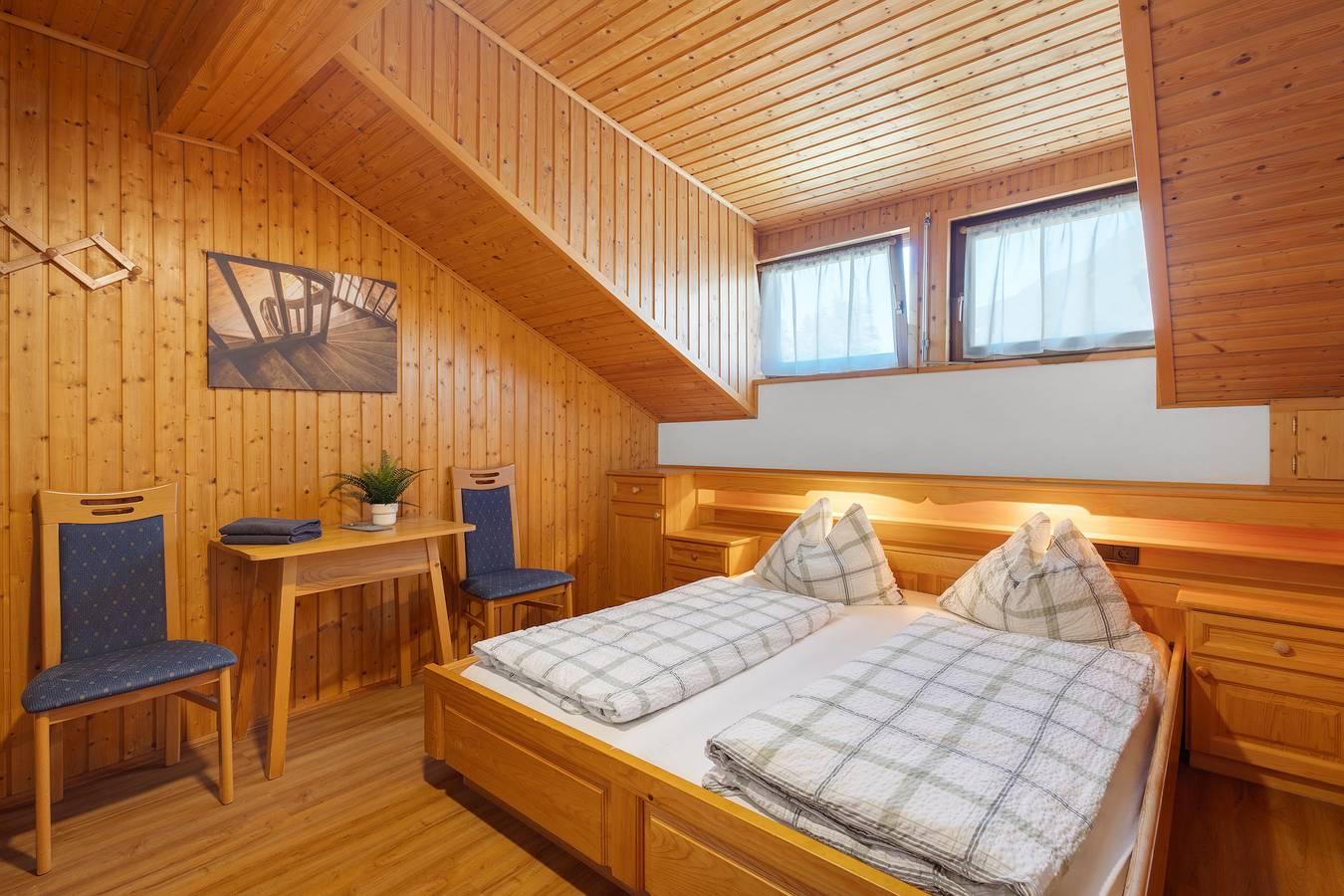 Zimmer 'Pension Waldheim 8' mit Bergblick, Gemeinschaftsgarten und Wi-Fi in Ahrntal, Zillertaler Alpen