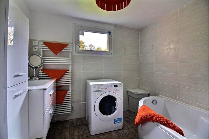 Location de vacances pour 6 personnes, avec jardin et vue à Louargat - 4