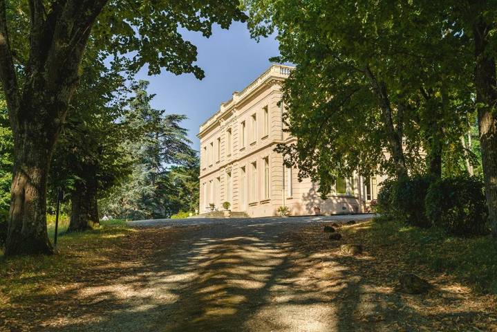 Maison d’hôte pour 2 personnes, avec Terrasse ainsi que Jardin et Piscine