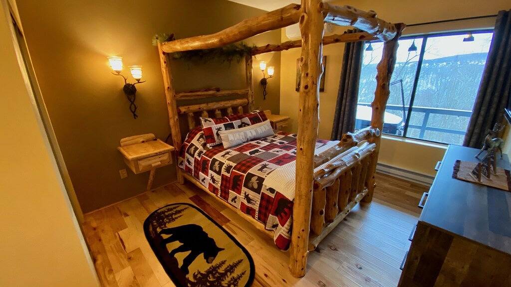 Ganze Wohnung, Cozy Mountain Getaway w/Hot Tub at Seven Springs Resort in Seven Springs, Pennsylvania