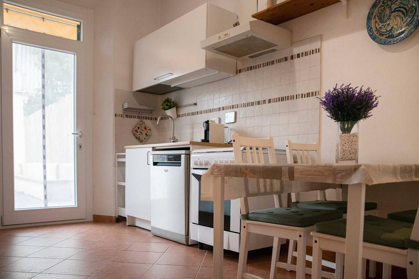 Ganze Wohnung, Apartment 'Piave House' mit privatem Garten und Wlan in Pisa, Italienische Riviera