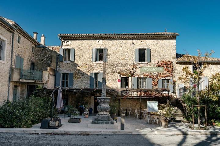 Hôtel pour 2 personnes, avec terrasse et vue