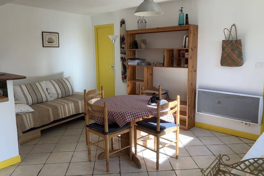Air-Conditioned Cottage With Private Pool In The Heart Of Nature, Near Bandol Sanary Castellet in Évenos, Toulon region