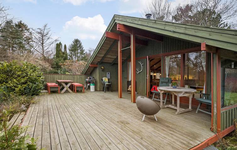 Ferienhaus für 6 Personen mit Terrasse in Hundested, Kattegat Küste