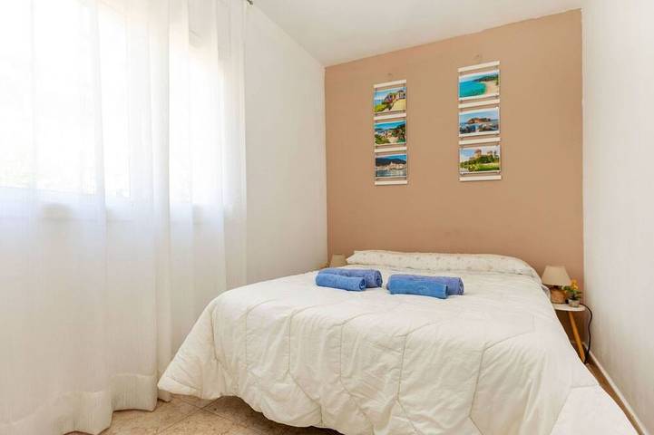 Beautiful private villa for 6 people with Wifi, private pool, Tv and terrace in Tordera, Maresme