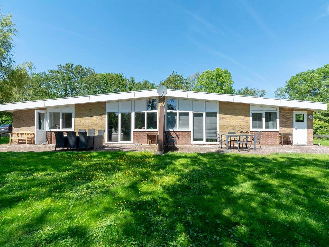 Geräumiges Duo an den Dünen in Sint Maartensvlotbrug, Noord-Holland - Nordseeküste