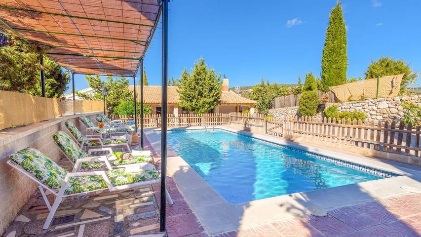 Casa de vacaciones para 12 personas en Montefrío