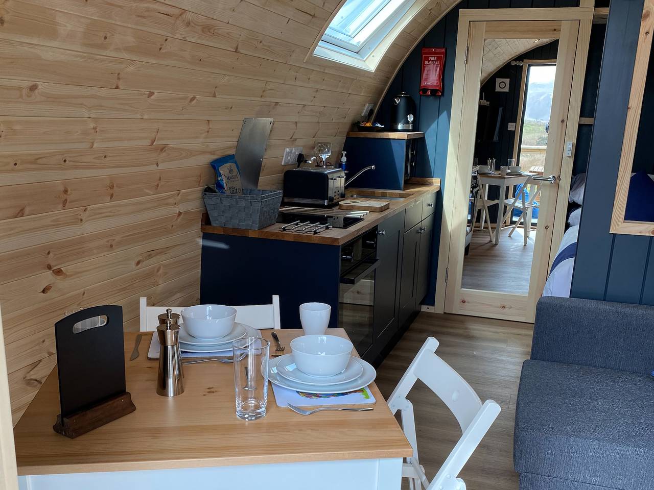 Maggie's Cabin in Oban, Loch Linnhe