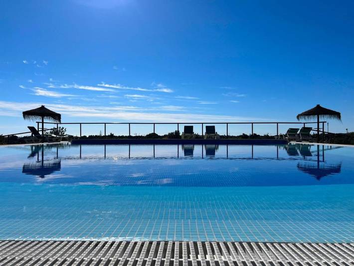 Chambre d’hôte pour 2 personnes, avec piscine ainsi que jardin et vue à Moncarapacho - 3