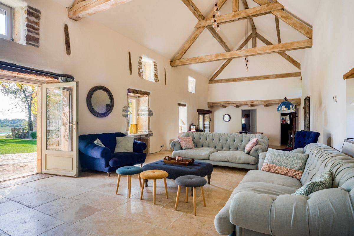 Villa pour 18 personnes avec terrasse in Puylagarde, Tarn-et-Garonne