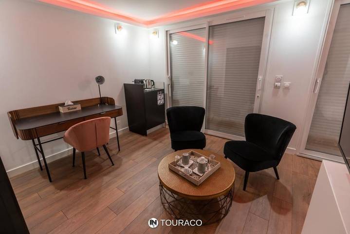 Chambre d’hôte pour 2 personnes, avec terrasse à Villars-les-Dombes - 4