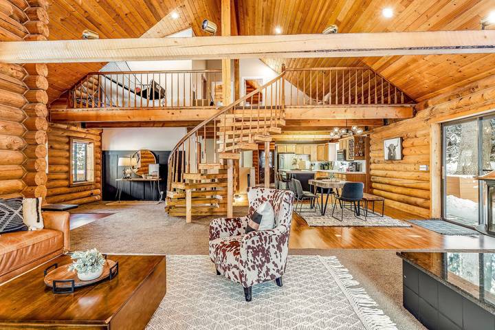 Vacation house for 15 people, with balcony - 1