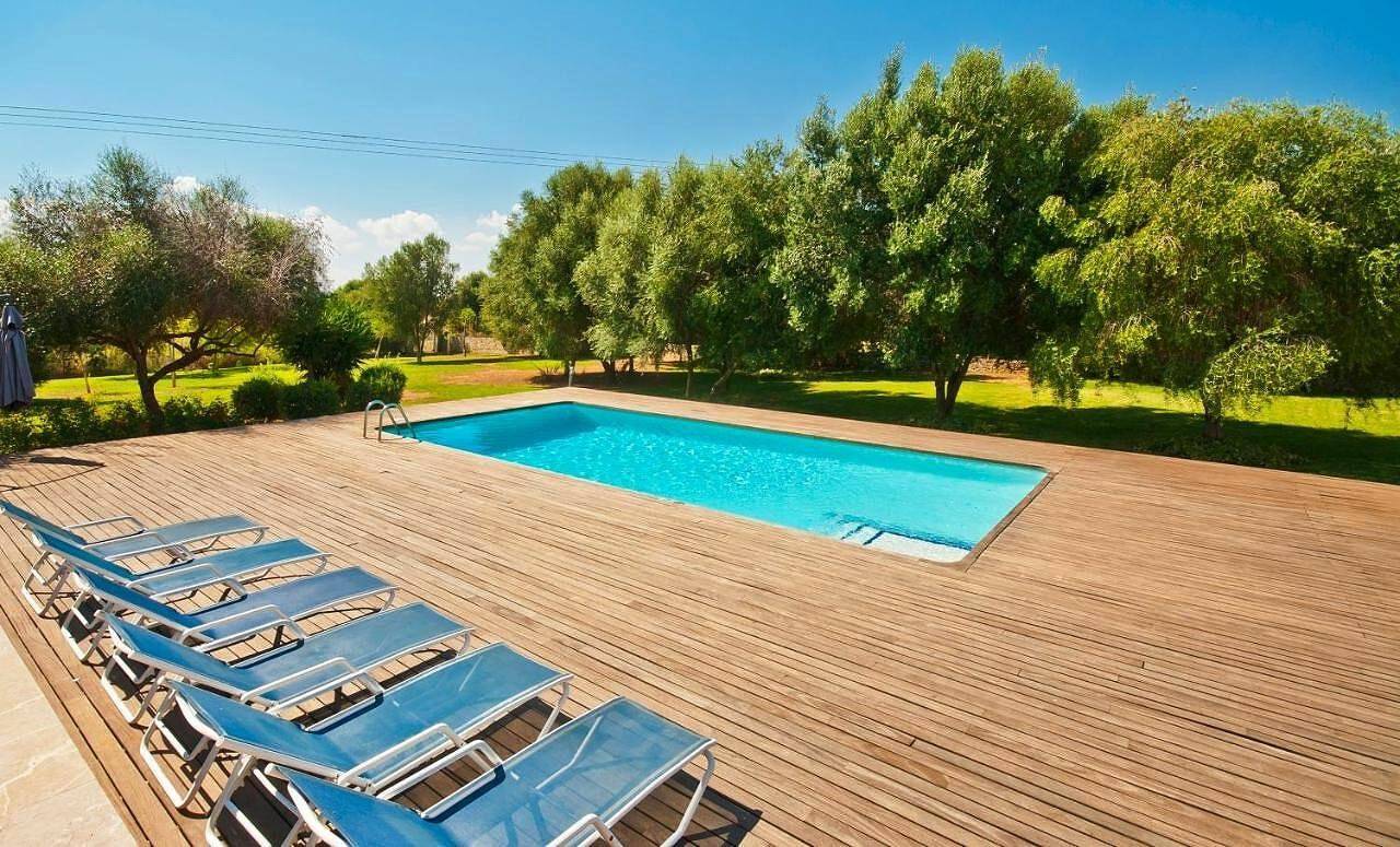 Villa "Finca Santa María" with Pool, Garden & Wi-Fi in Alcúdia, Mallorcas kust