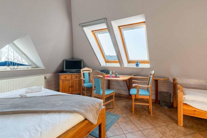 Ganze Wohnung, Ferienwohnung Maashof Störtebeker in Husum für bis zu 3 Personen in Husum, Nordfriesland