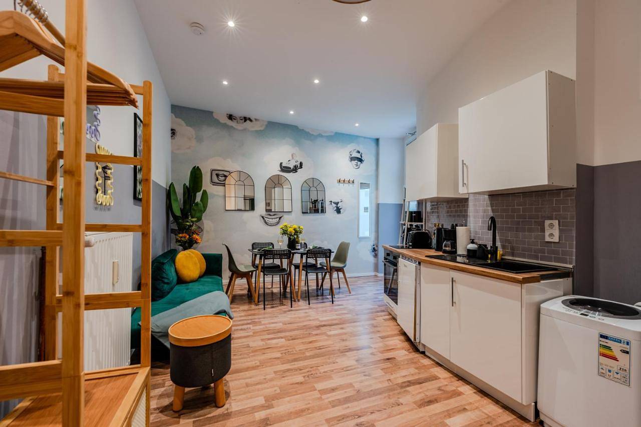 Apartamento entero, Retro-Apartment mit Terrasse in Berlin Wedding, Berlín