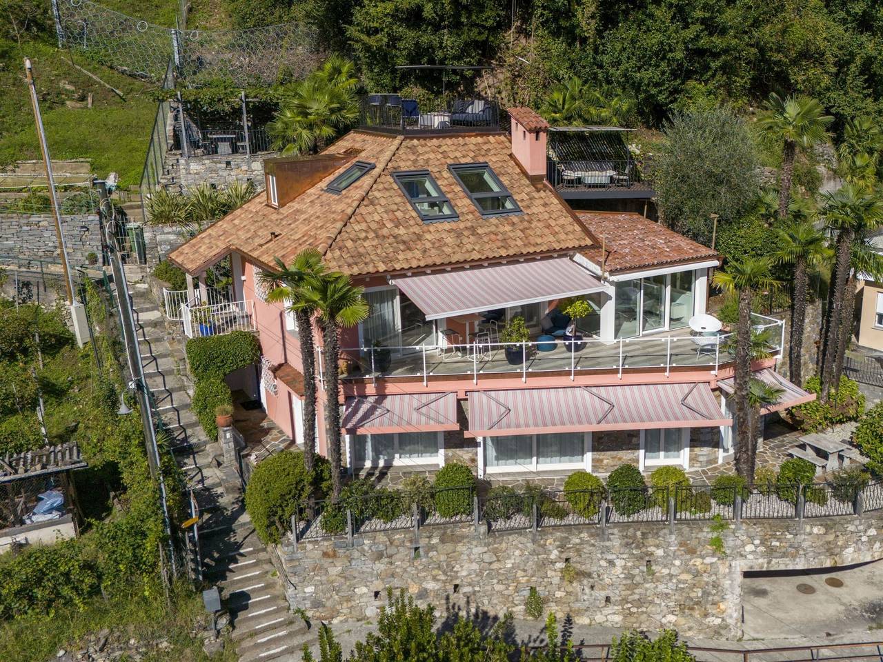 Ganze Wohnung, Designer Ferienwohnung Il Soldunese in Locarno, Tessiner Alpen