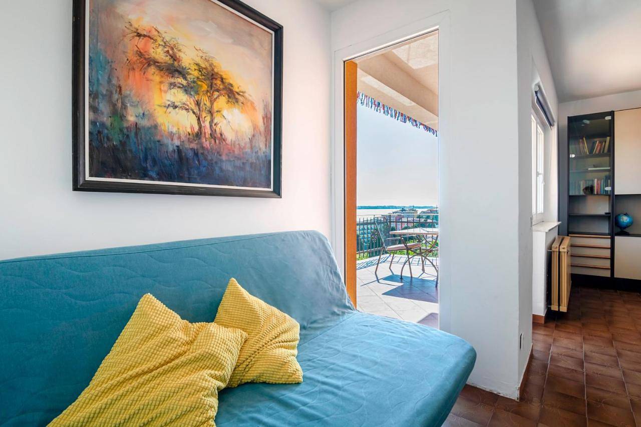 Ganze Wohnung, Portoroz Vintage Apartment with Amazing Sea View Mo in Piran, Slowenische Riviera