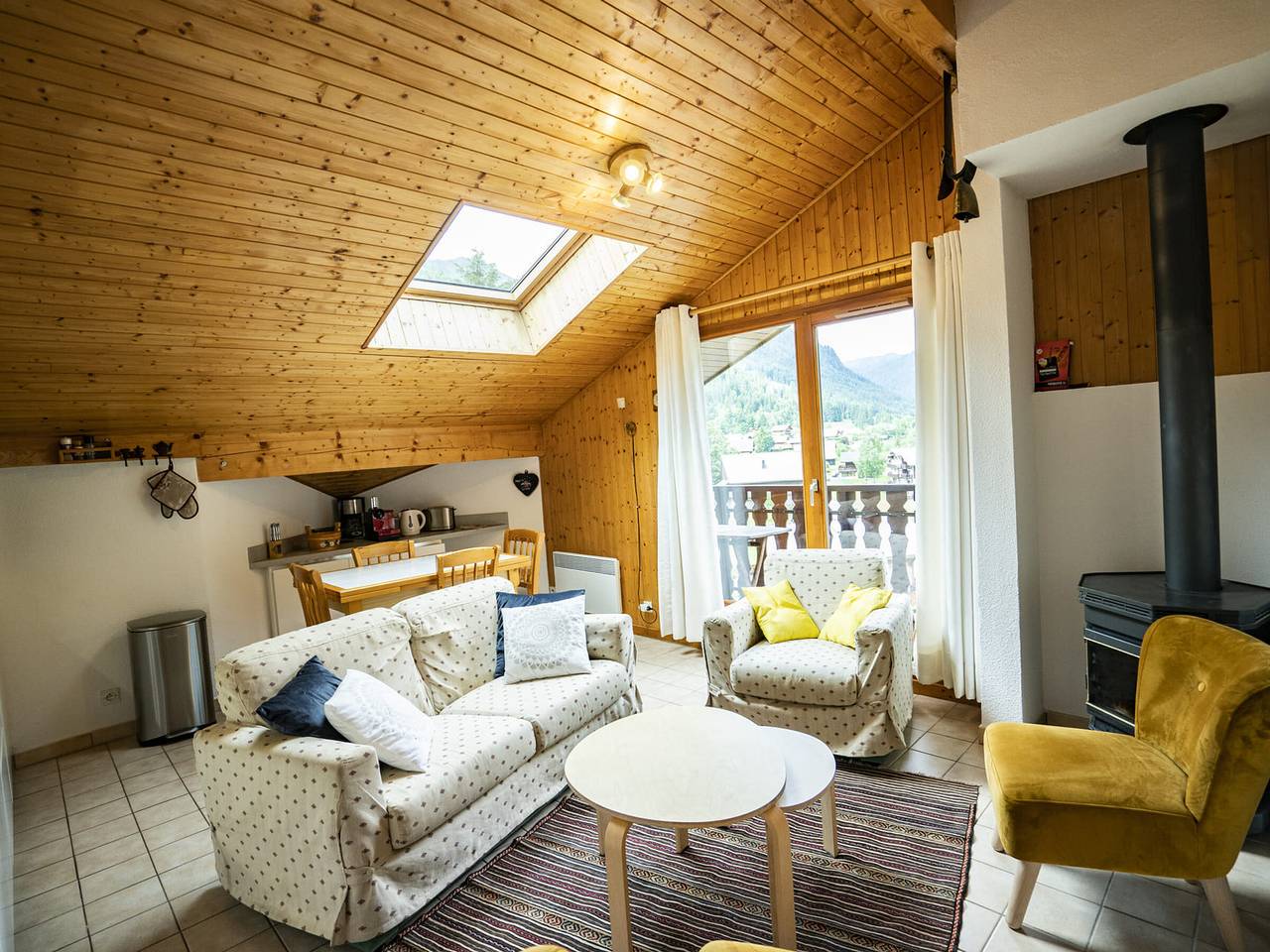 Entire apartment, Châtel Apartment 4 rooms, 6 people with balcony, garage, wifi in Châtel, Les Portes du Soleil