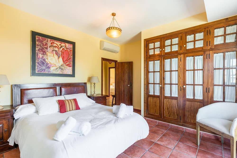 Hermosa casa en Morón de la Frontera in Morón de la Frontera, Provincia de Sevilla