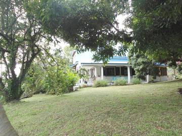 Maison d’hôte pour 4 personnes, avec jardin et vue, adapté aux familles à Saint-Claude (Guadeloupe)
