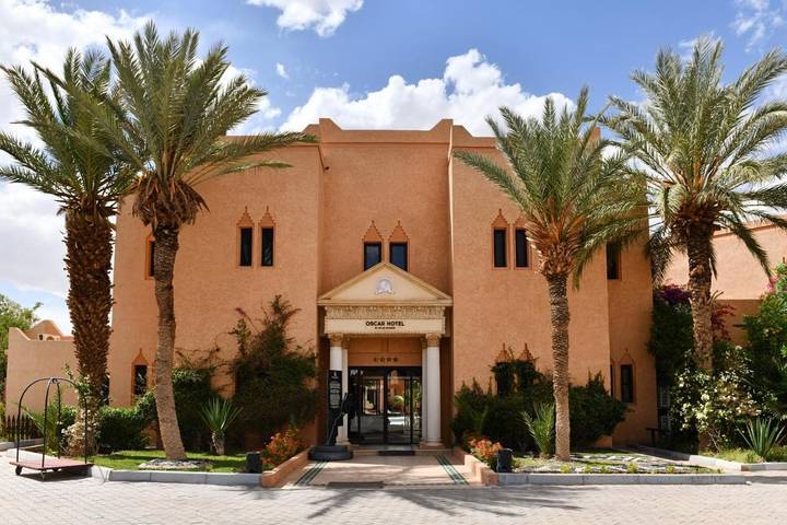 Hôtel pour 2 personnes, avec vue ainsi que piscine et jardin, animaux acceptés à Ouarzazate - 2