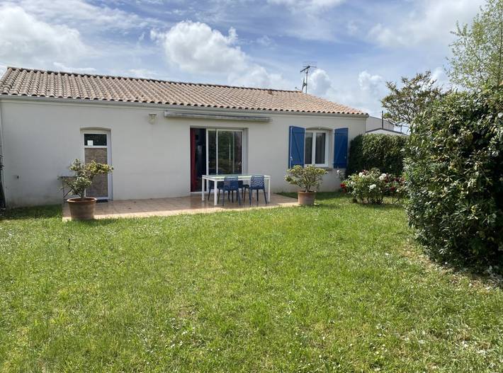 Gîte pour 4 personnes, avec jardin