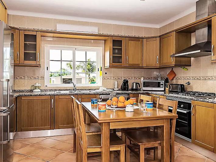 Location de vacances pour 8 personnes, avec piscine dans Alcantarilha - 4