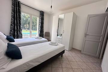 Villa pour 10 Personnes dans Puget-sur-Argens, Région de Draguignan, Photo 4