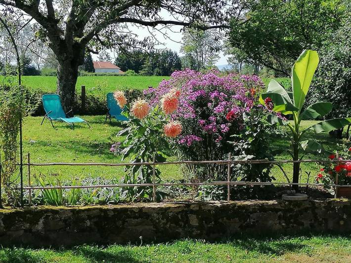 Chambre d’hôte pour 6 personnes, avec jardin et vue dans la Loire - 3