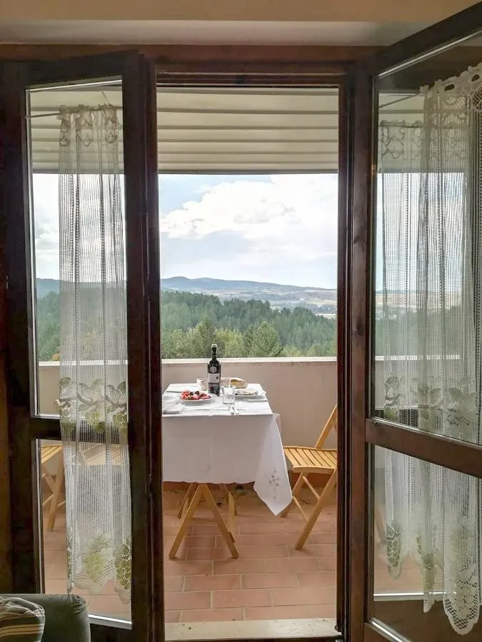 Ferienwohnung für 4 Personen, mit Balkon und Ausblick - 1