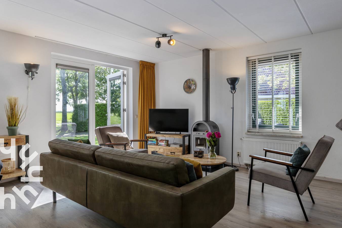 Beautiful 6 person holiday home near the Wadden Sea. in Franekeradeel, North Sea Netherlands