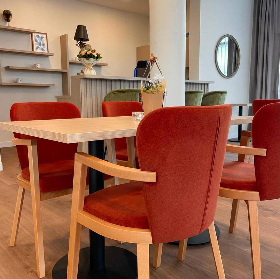Apartment with Balcony in Boulogne-sur-Mer, Région de Boulogne-sur-Mer