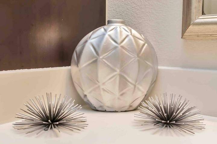 Vacation house for 5 people, with terrace and pool in Houston