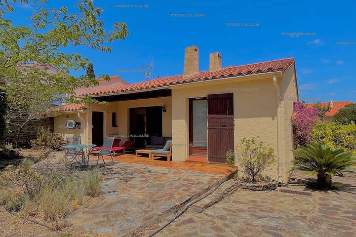 Ferienhaus für 4 Personen, mit Pool und Terrasse sowie Garten
