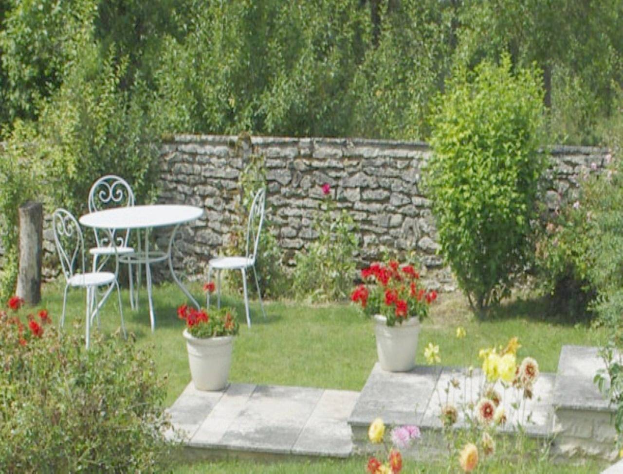 Double Room in Chassignelles, Arrondissement d'Avallon
