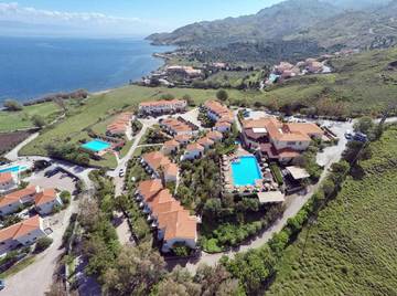 Hotel für 2 Personen, mit Garten und Kinderpool sowie Whirlpool und Pool in Petra (Griechenland)